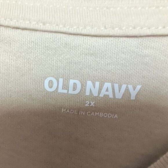 Old Navy Cream Women's Blouse - Picture 2 of 5